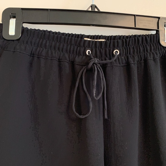 Black Ankle Pants - Picture 2 of 3